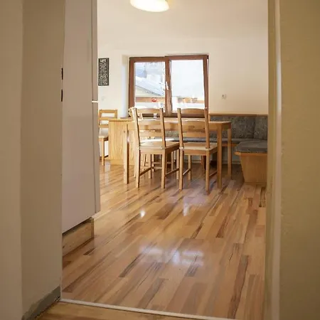 Cozy Old Town * Hall in Tirol